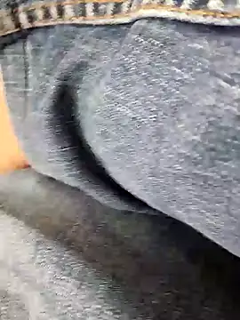 8inchharddick live sex cam