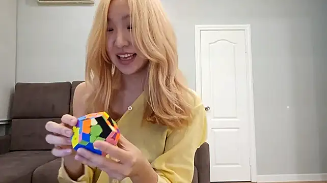IoneGray webcam