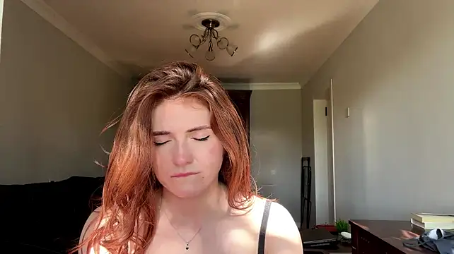 AlinaFinalgon webcam