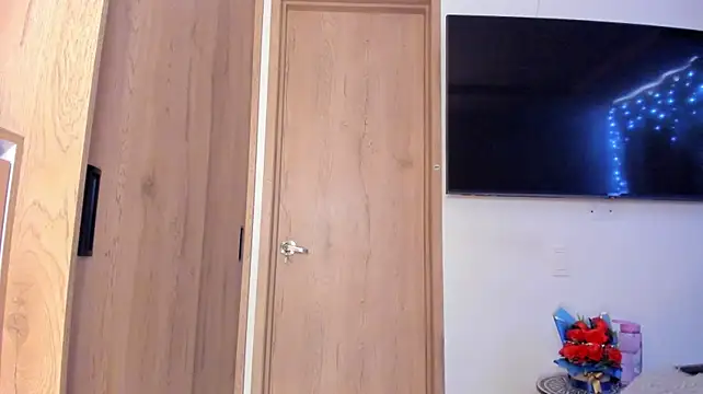 Vickyy30_ webcam