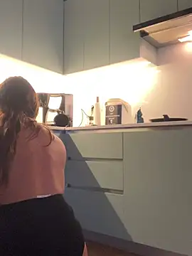 AnnaFlowerBabe live cam on StripChat