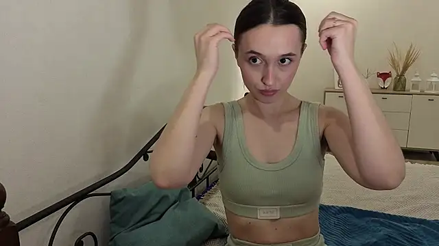 Luna_Hayes webcam