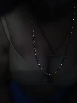 Devi_Tina