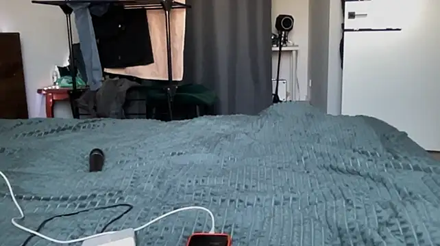 AlisonMilles webcam