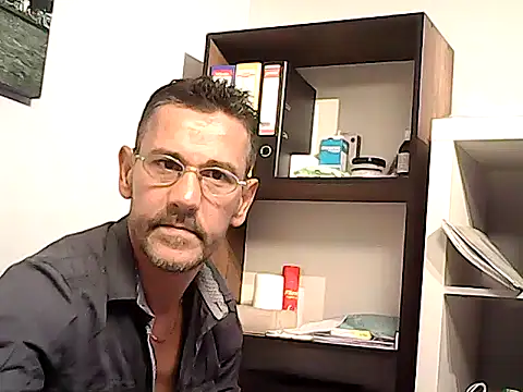 mastercharisma35 webcam