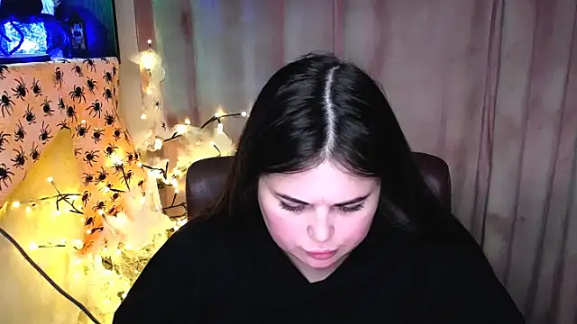 Emily_Mo webcam