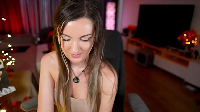 ShyNdWild webcam