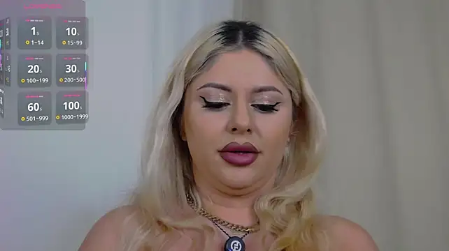JanelleBrown_ live cam preview