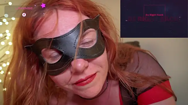 GingerAleMILF webcam