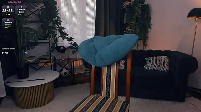 InesPiek webcam