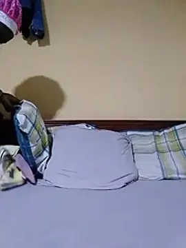Applecute254 webcam