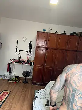 VictorSalen's room
