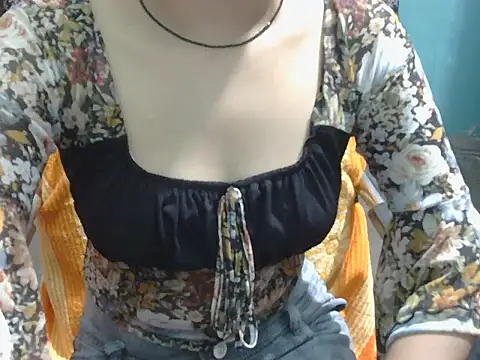 Adorable_Ayesha