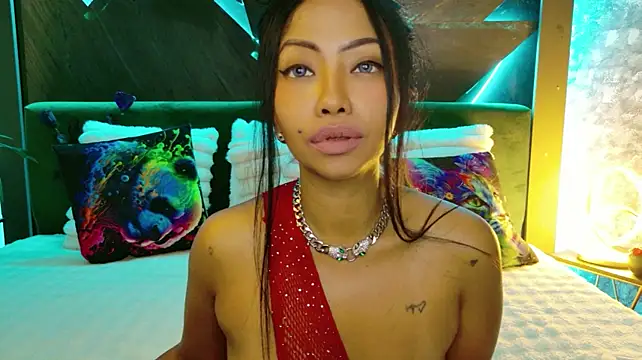 ElyaQuinn webcam