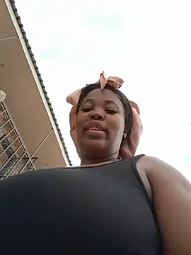 SWEETDOLLY29XX live cam preview