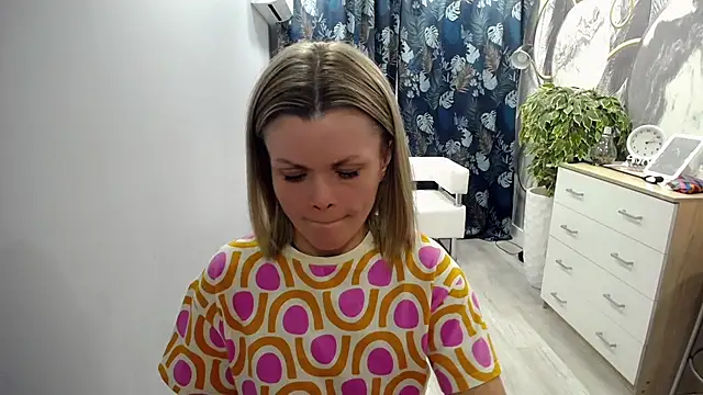 wild_temptation_ webcam