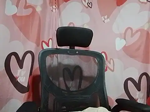 AsianKelly69
