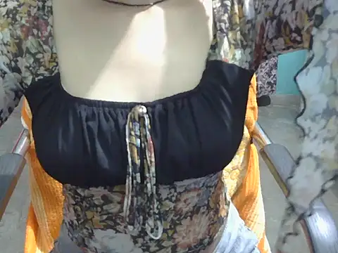 Adorable_Ayesha live cam on StripChat
