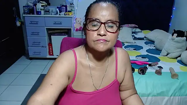 pervert_mommy_ live cam preview