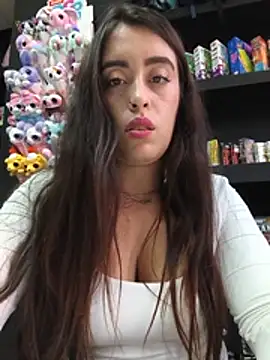 MissNyraSecret webcam