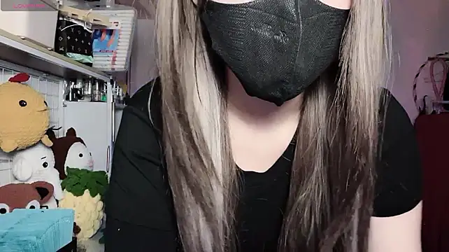 Tieu-May webcam