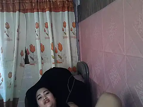 Cute4cumm live cam on StripChat