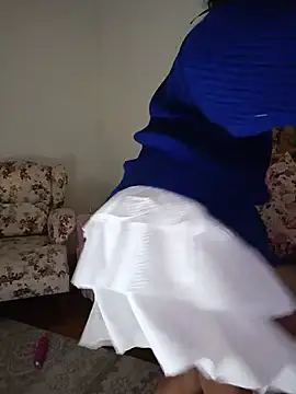 Monica06_ webcam