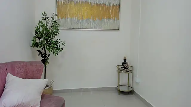 Nelia_Rose webcam