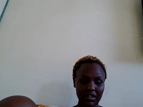 bigassvi live cam on StripChat