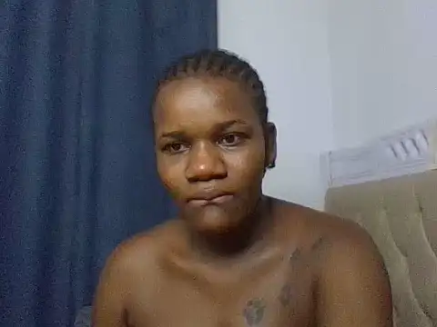 Peachycharm live cam on StripChat
