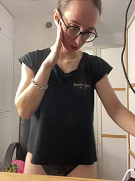MartiniiSelenna webcam