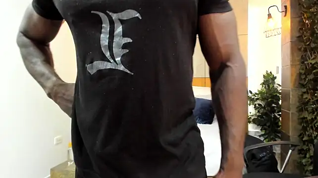 MarcusBlack_ webcam
