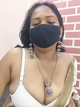 MISS-VANSHIKA-