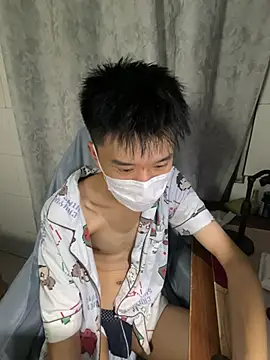 Zhang_yiovo webcam
