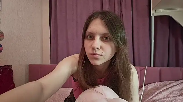 AlaynaVisaya webcam