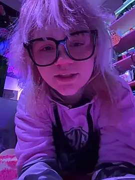 Cutiepiespanks webcam