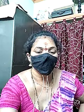 Leela_555 webcam
