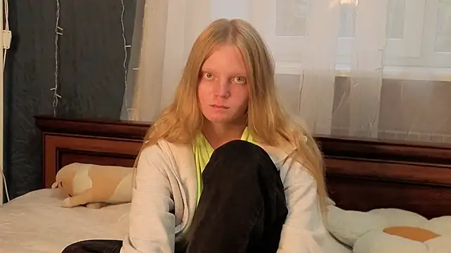 StasiaKoonce webcam