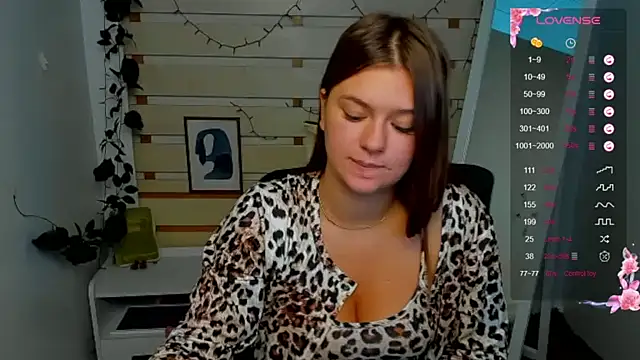 Josephine_Kiss webcam