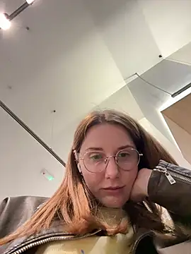 FReyja_44 webcam