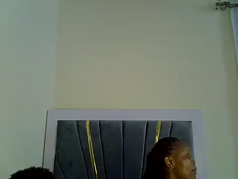 SexxyCherries webcam