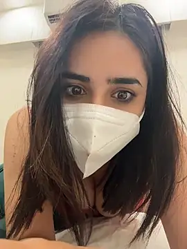 Pihu_Alone