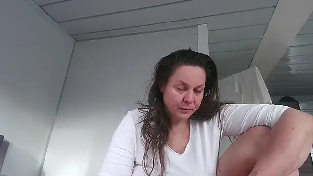 fulloferotic webcam