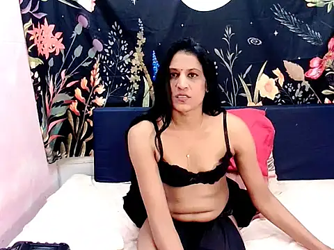 indiansexcsmile4u live cam on StripChat