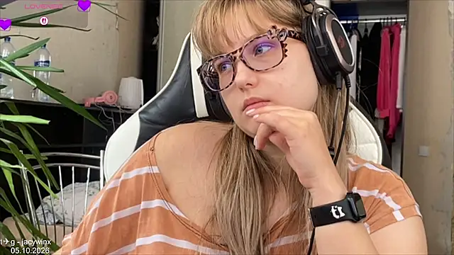 JacyWinslat webcam