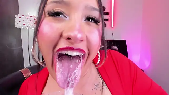 miss_danika webcam