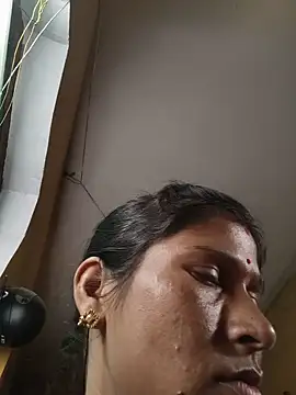 Sonam_pandeyji webcam