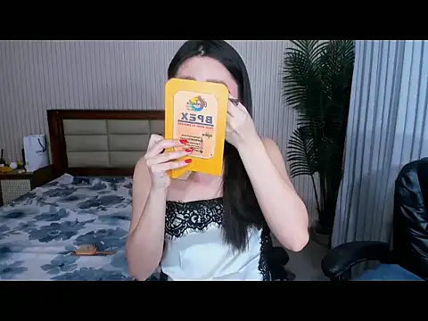 CarlaQueenBigCOCK webcam