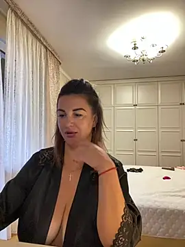 Dina0908 webcam