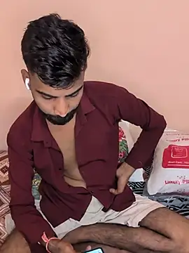 bisexual_yhh webcam